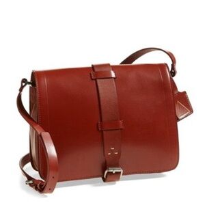 Kelsi Dagger Crossbody